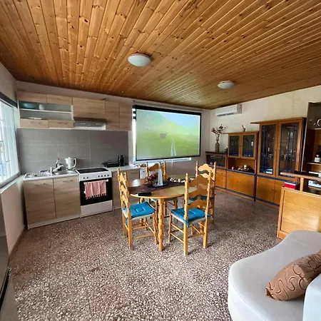 Family's Peace Holiday home